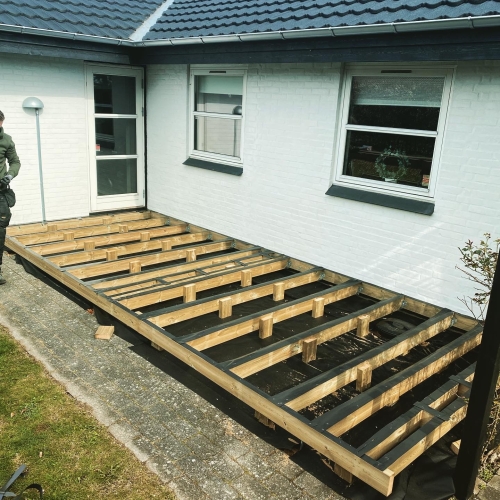 konstruktion af ny træterrasse