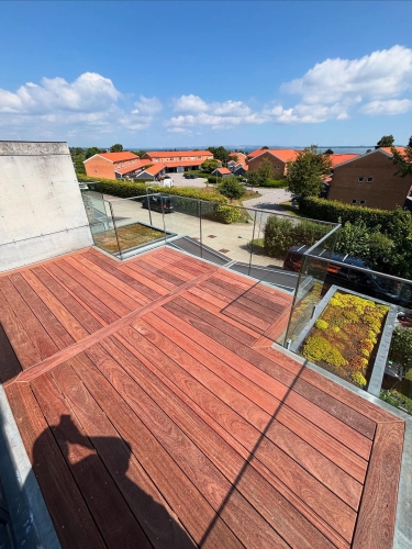 Træterrasse tag